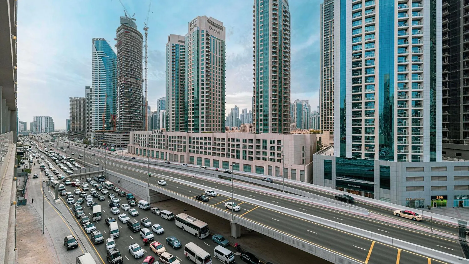 Apartment Cozy Studio Steps From Dubai Mall & Burj Khalifa